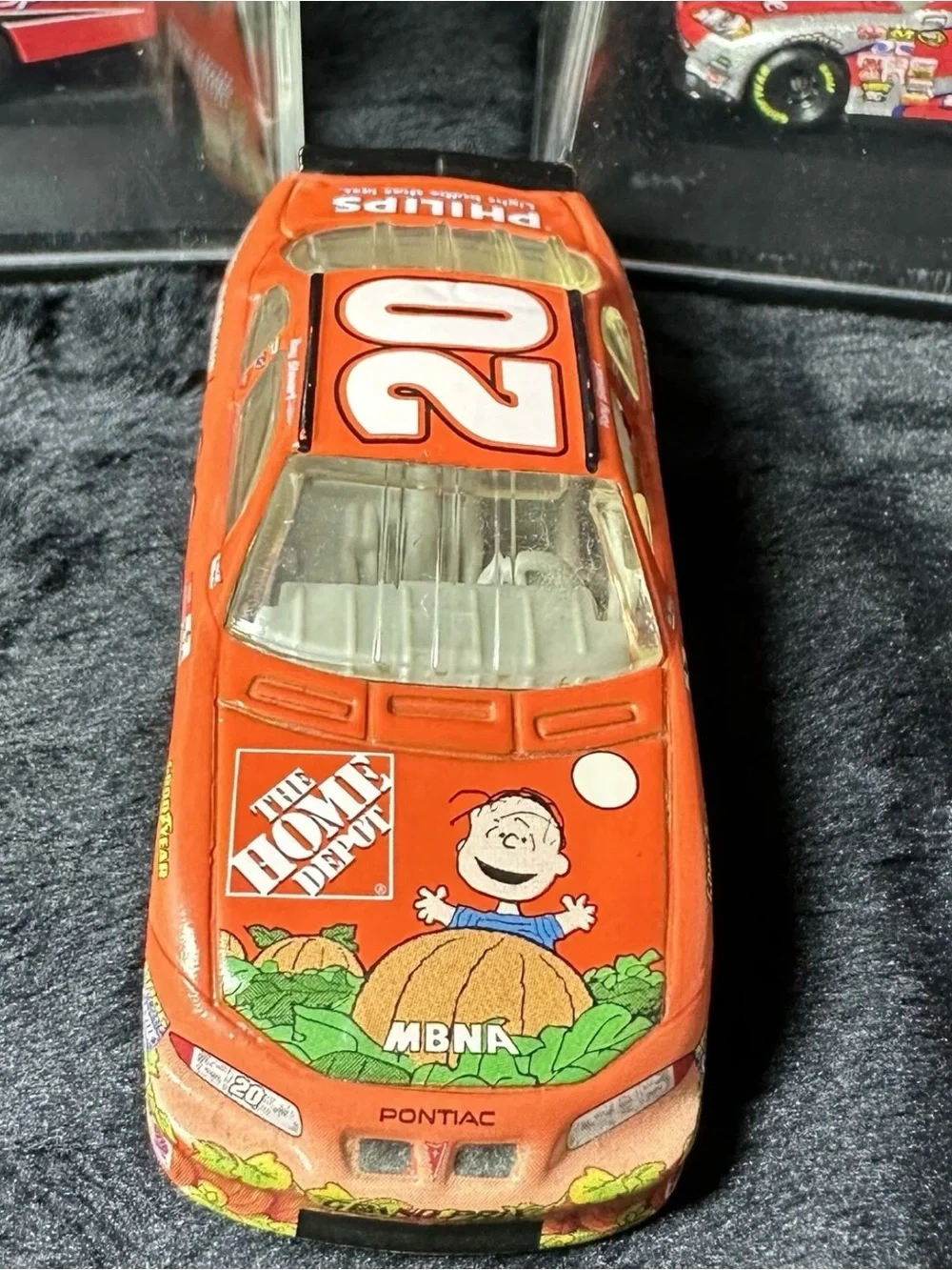 Tony Stewart collection 2 1/87 scale and 2 1/64 scale 4 Cars 3 With Cases